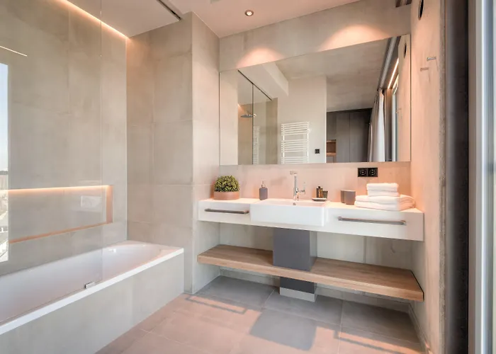 Downtown Mitte Aparthotel 4*