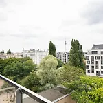 Lägenhetshotell Downtown Mitte 4*