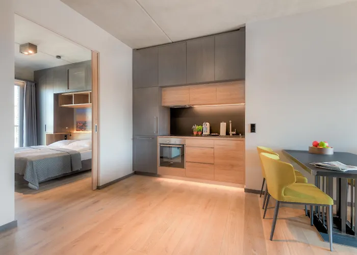 Lejlighedshotel Downtown Mitte 4*