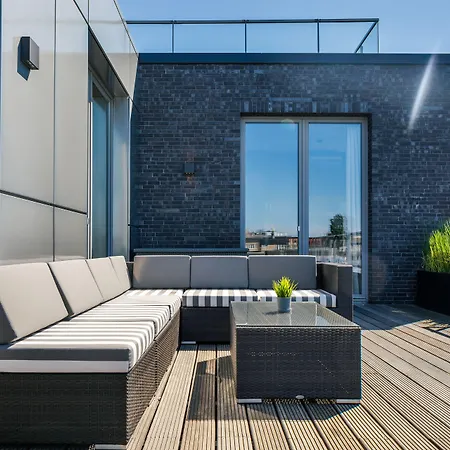 Downtown Mitte 4*